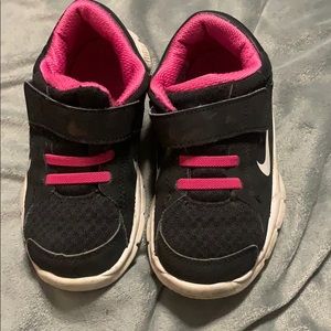 Little Girl’s Nike’s
